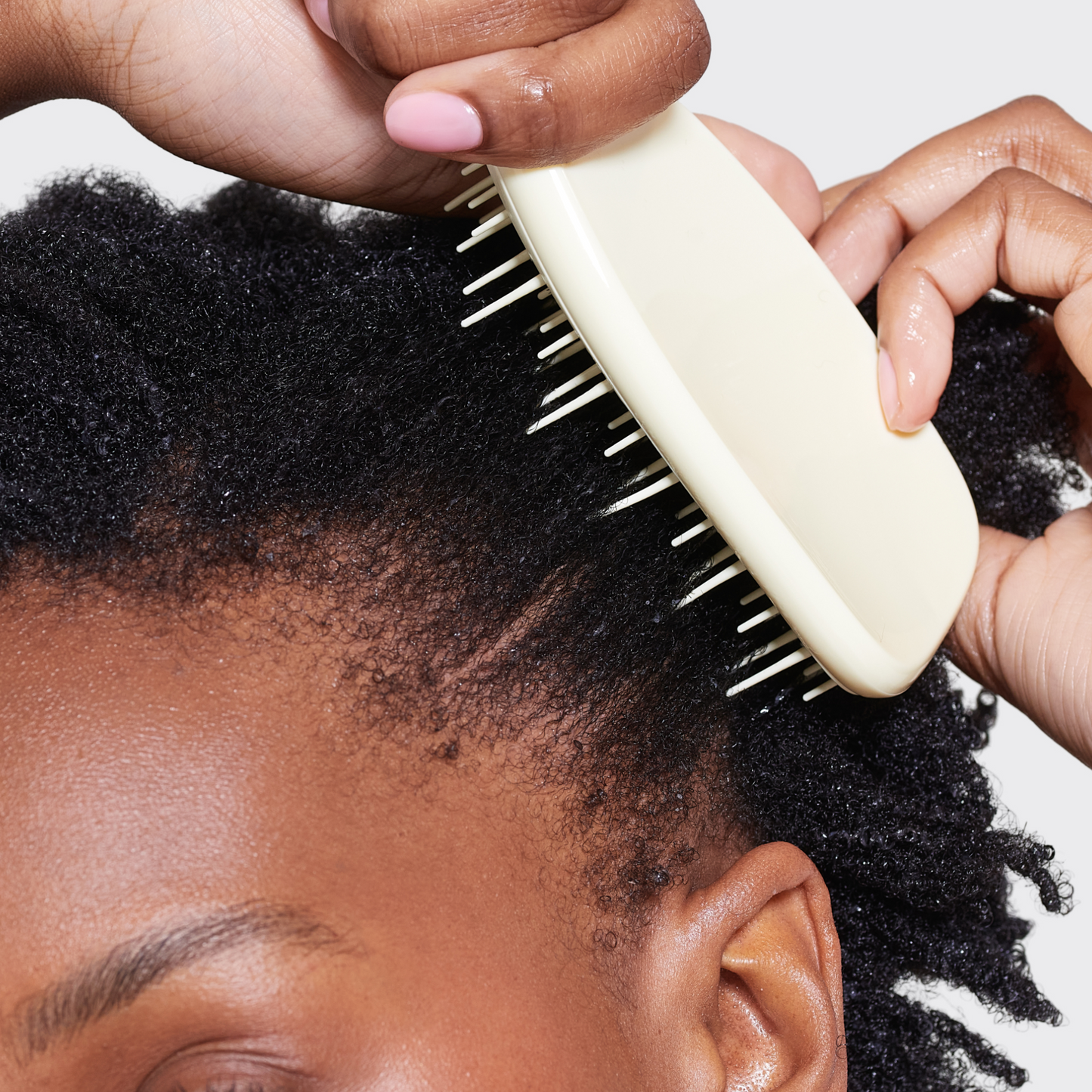 The Ultimate Detangler Extra Gentle A9