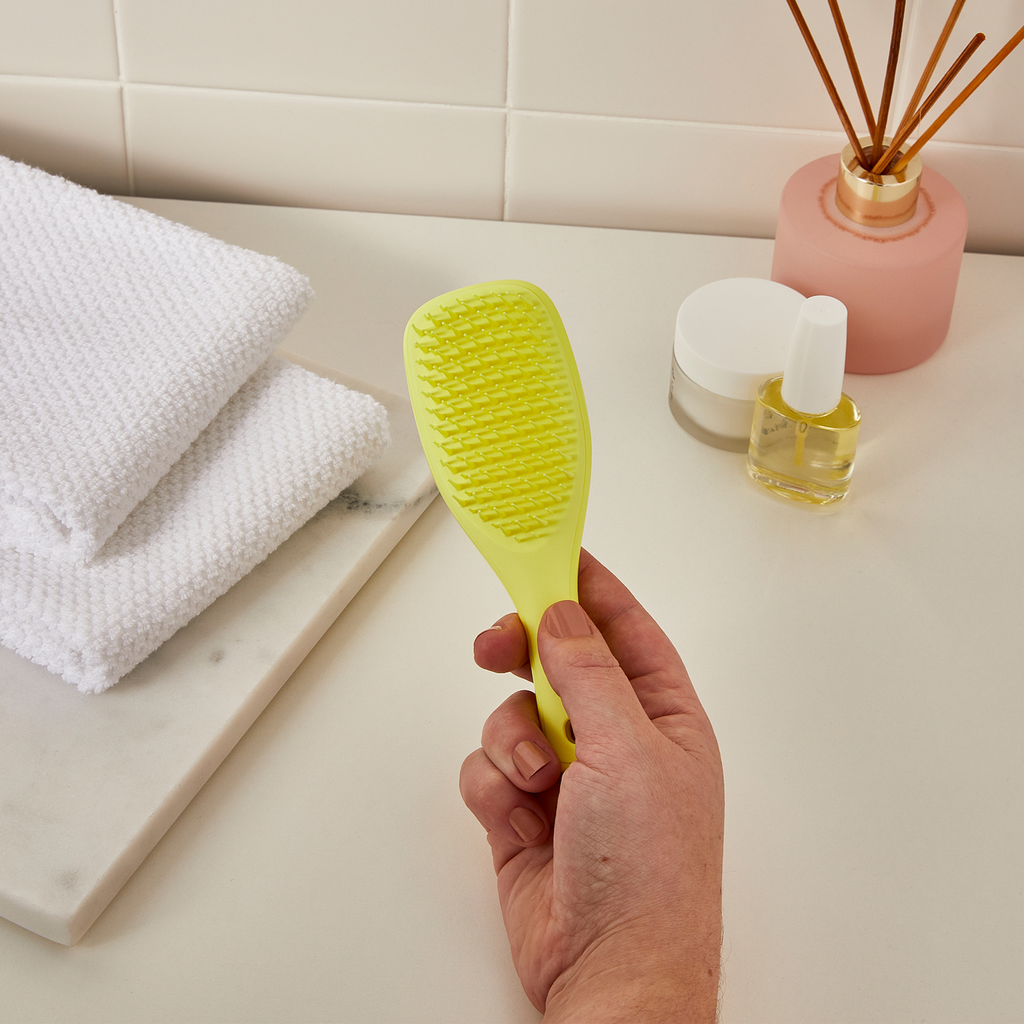 The Ultimate Detangler D9
