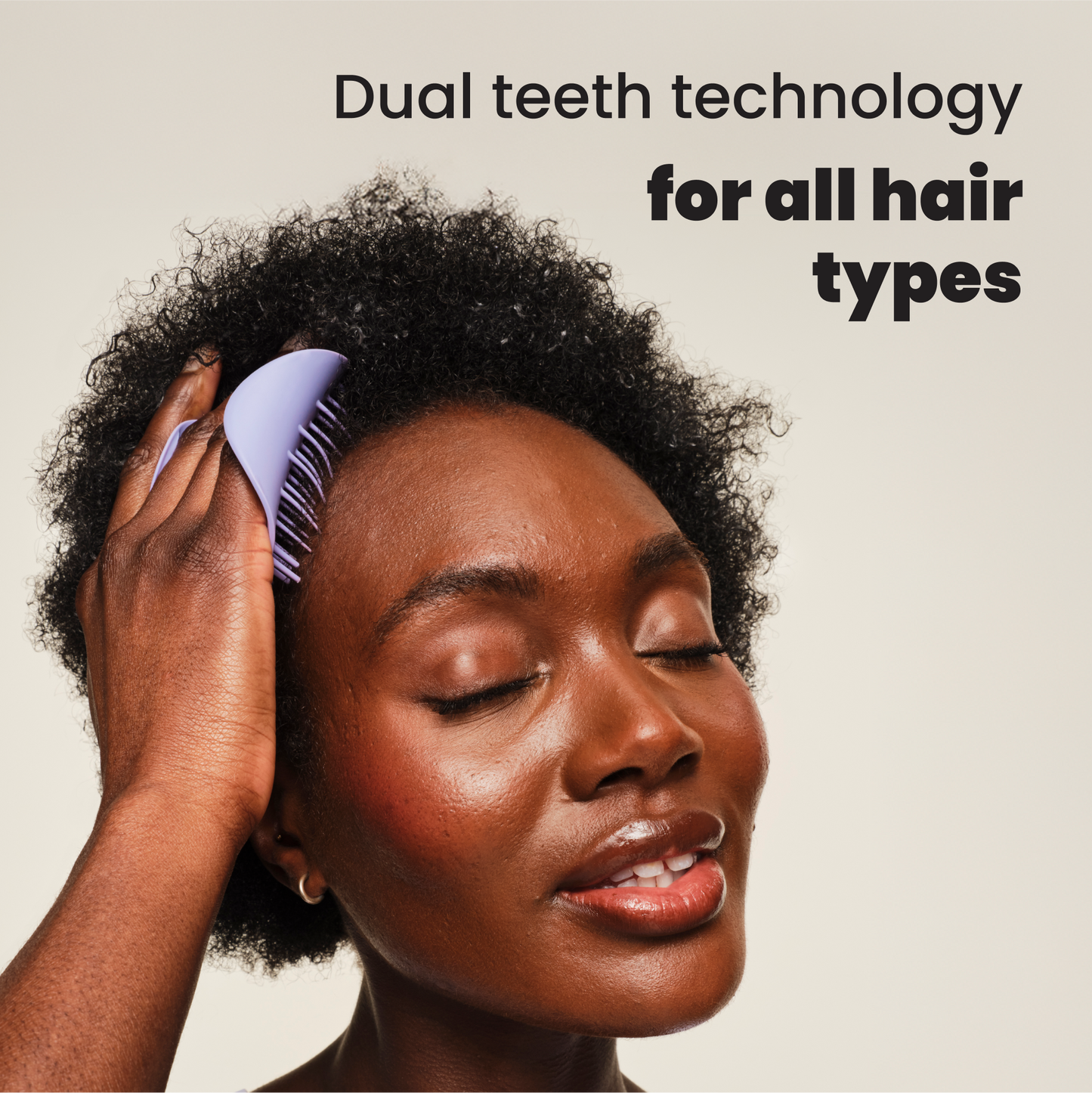 The Scalp Exfoliator & Massager P7
