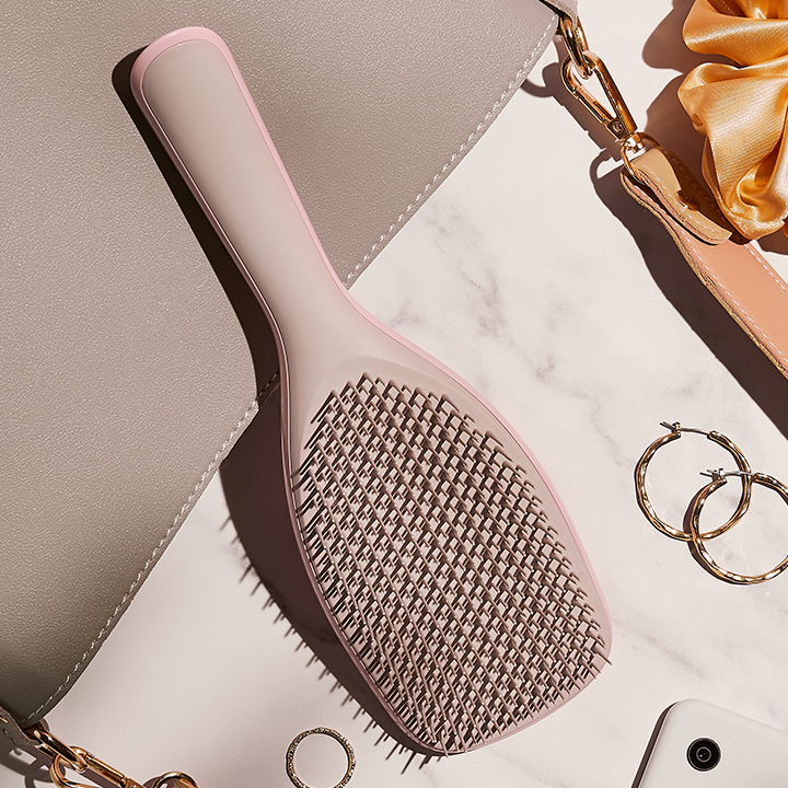 The Ultimate Detangler D9