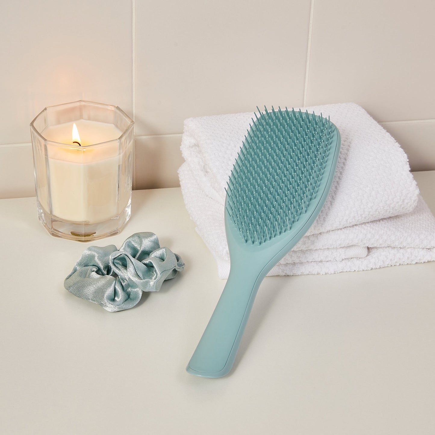 The Ultimate Detangler D9