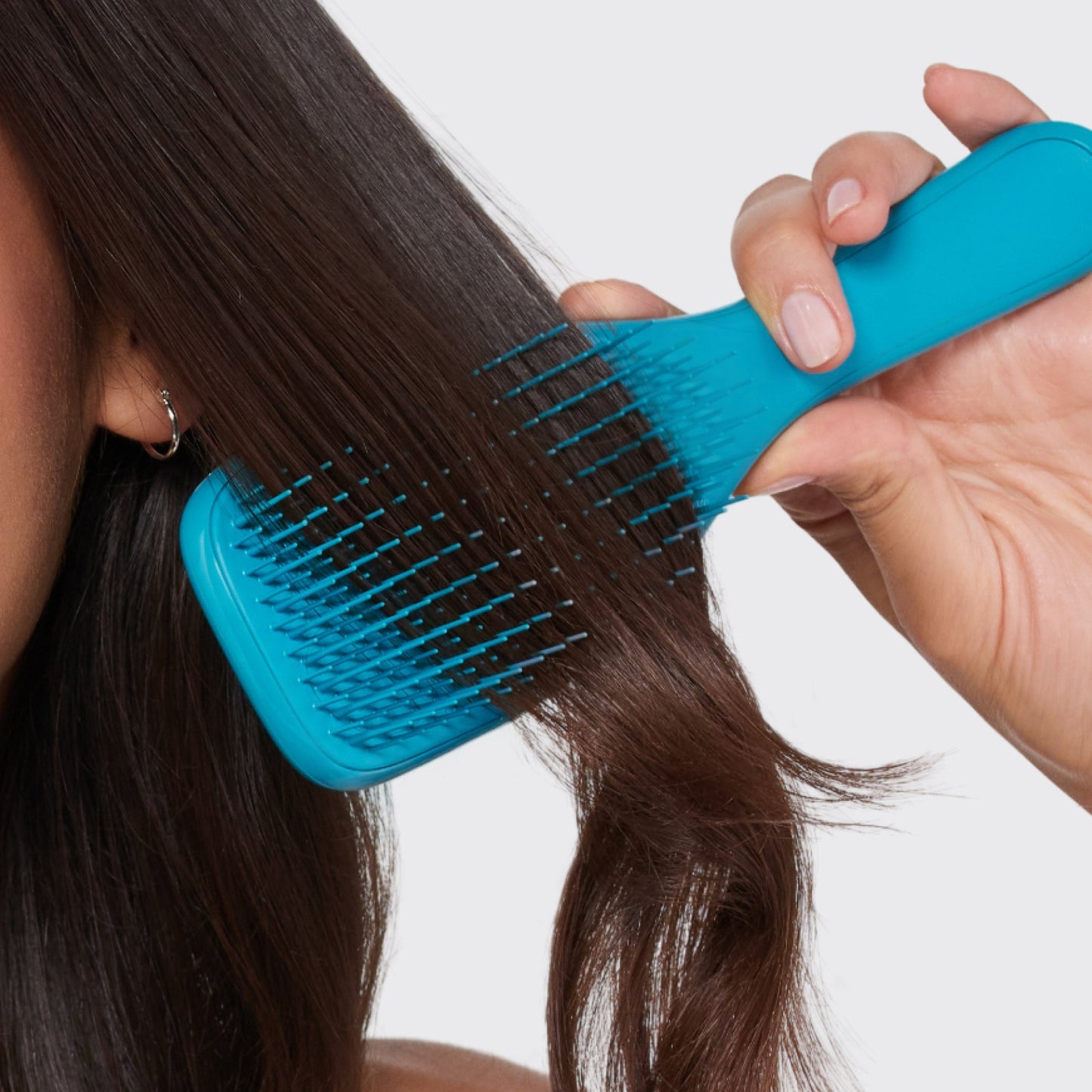 The Ultimate Detangler D9