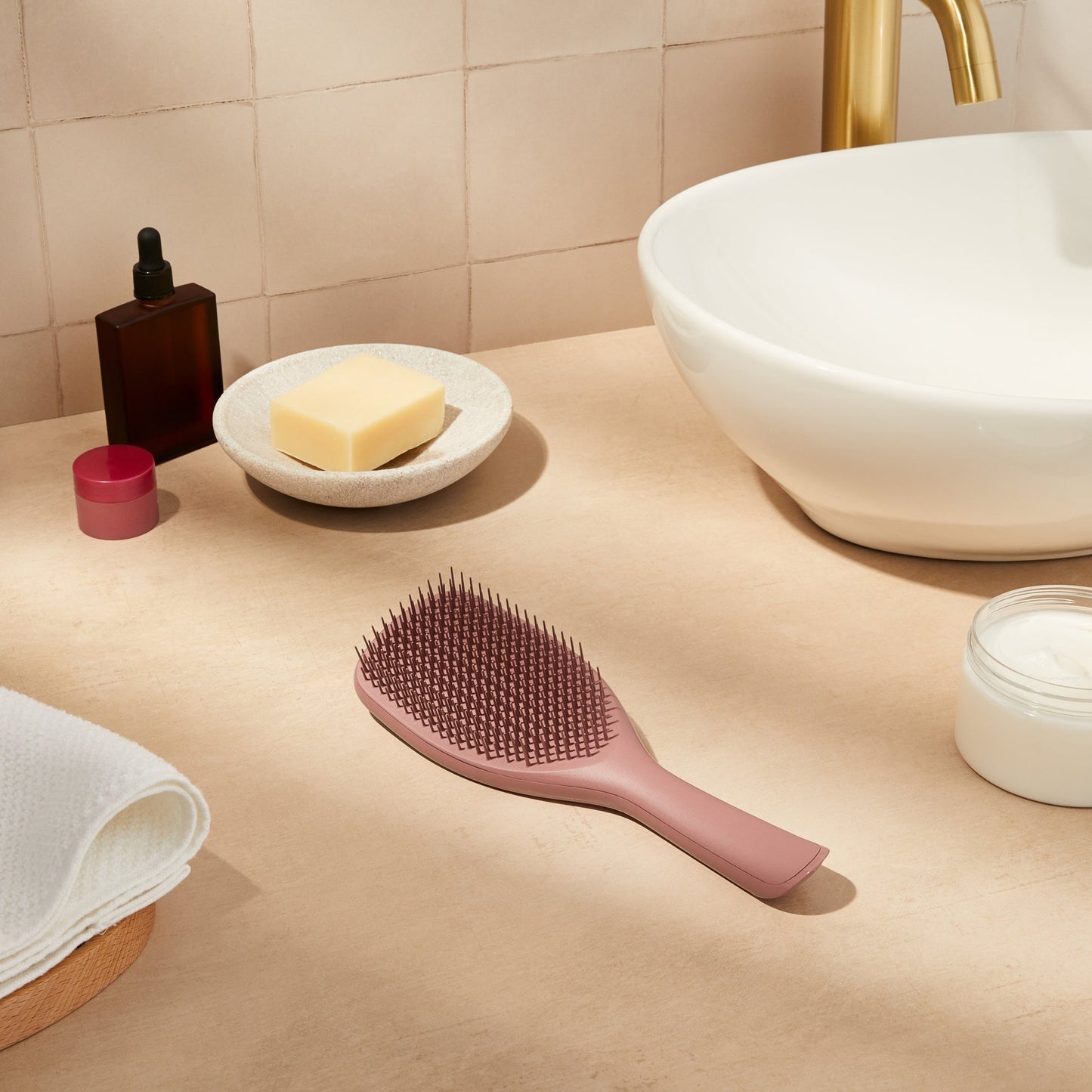 The Ultimate Detangler D9