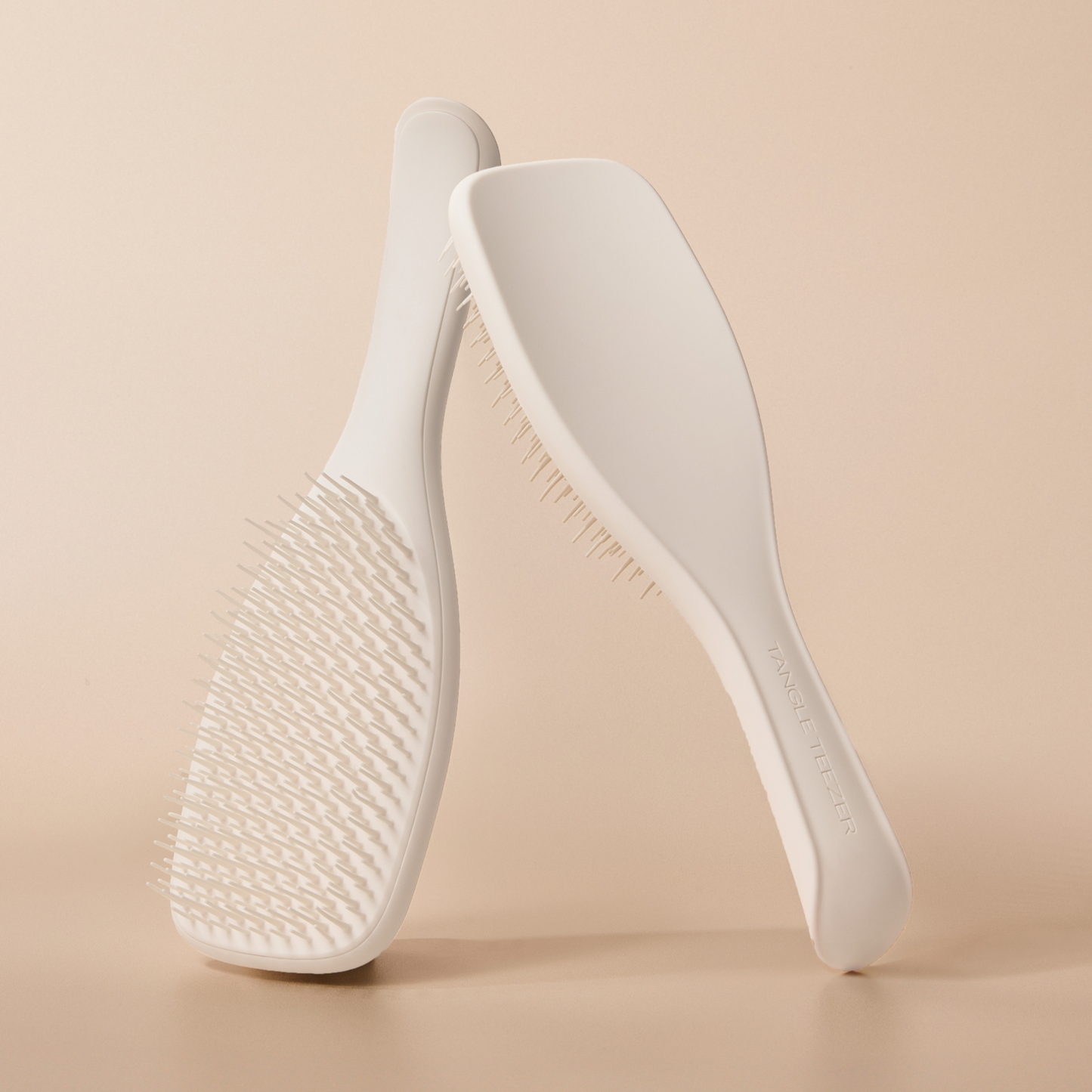 The Ultimate Detangler Matte I4