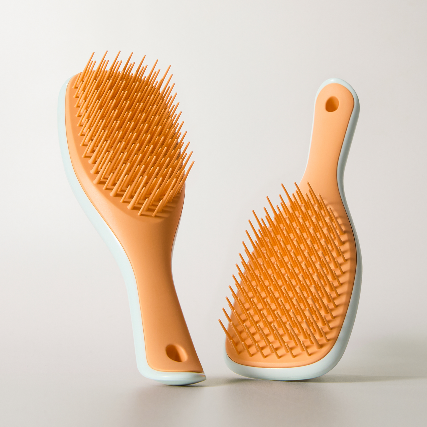 The Ultimate Detangler D9